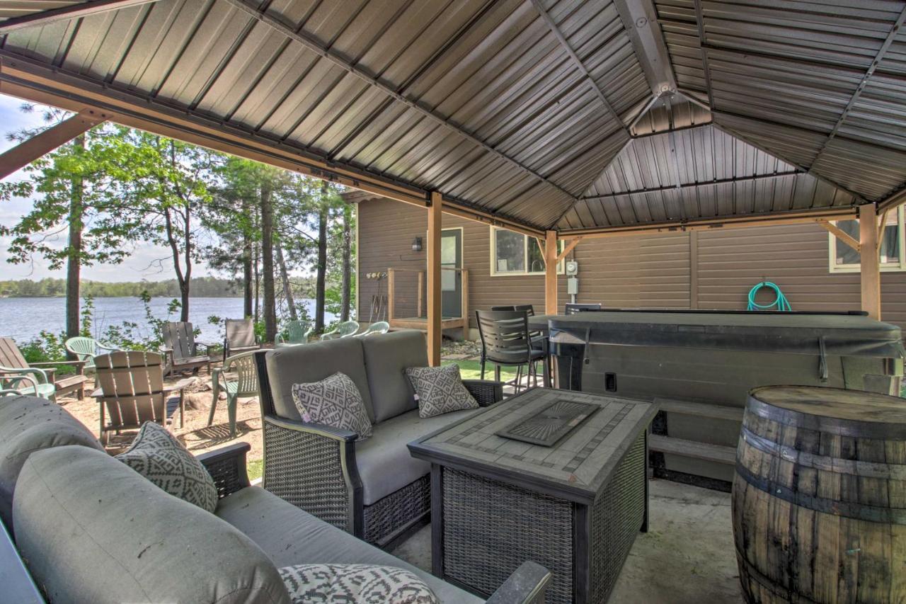 Loon Lake Lodge With Dock, Sauna And Hot Tub! Pequot Lakes エクステリア 写真